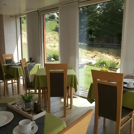 Wohlfühlgästehaus Eva-Maria Schätzle-2